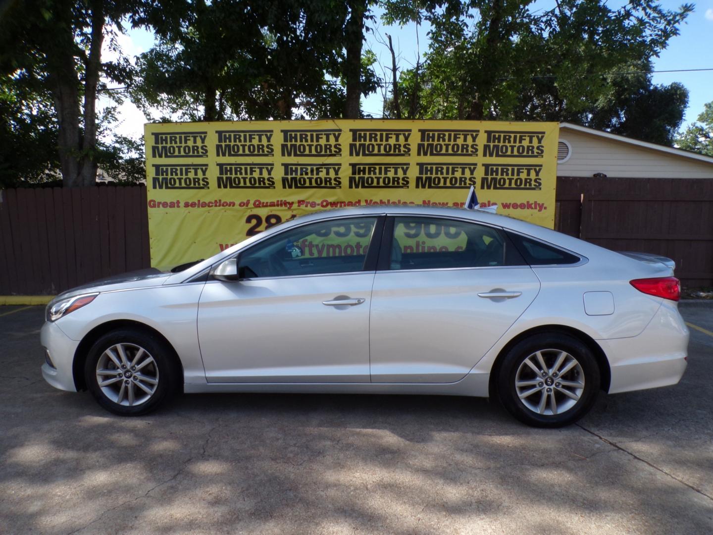 2017 Hyundai Sonata (5NPE24AF7HH) , located at 16710 Clay Rd., Houston, TX, 77084, (281) 859-7900, 29.834864, -95.656166 - Photo#0