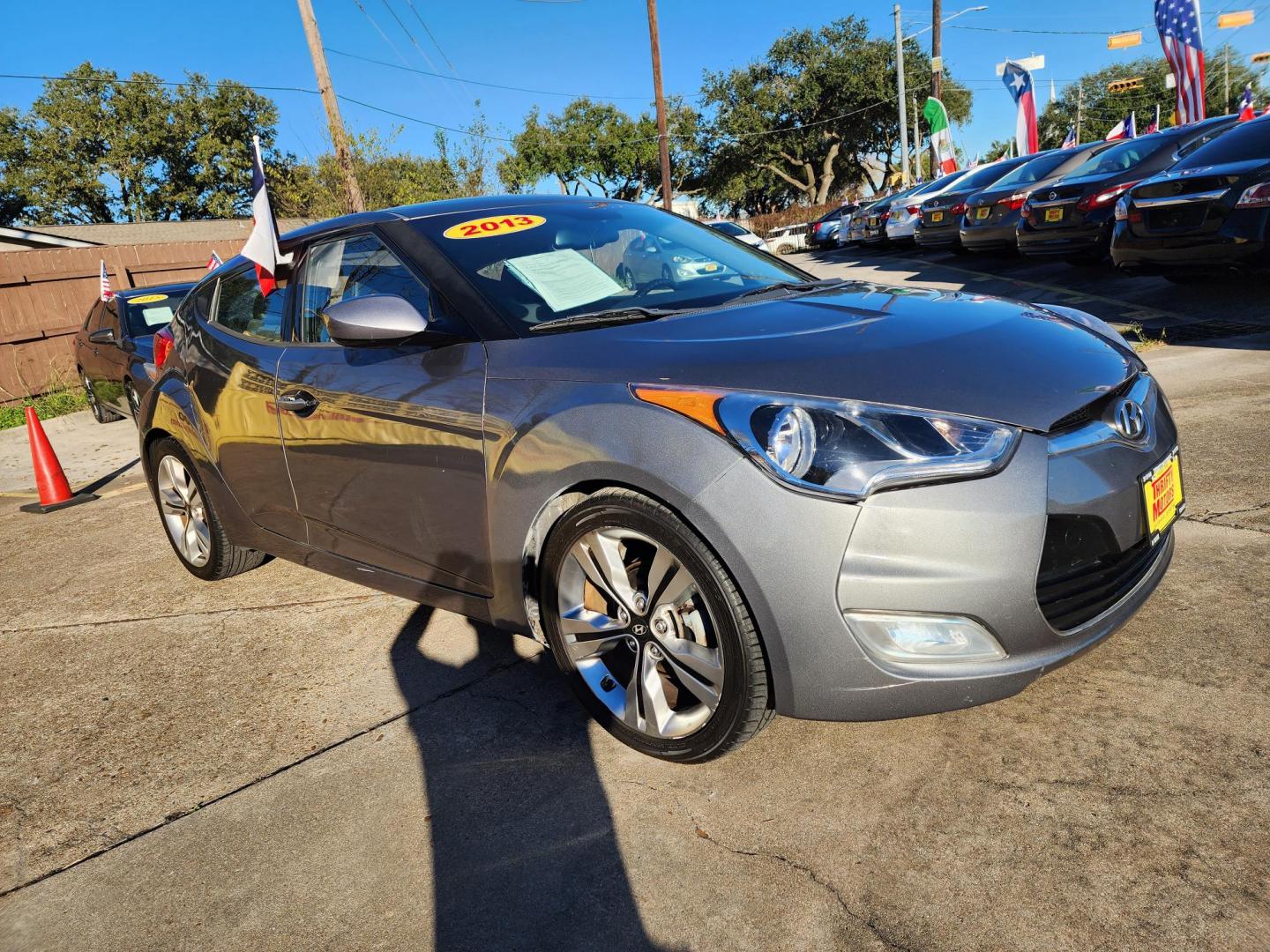 2013 Gray /Gray Hyundai Veloster Base (KMHTC6AD6DU) with an 1.6L L4 DOHC 16V engine, located at 16710 Clay Rd., Houston, TX, 77084, (281) 859-7900, 29.834864, -95.656166 - Photo#3