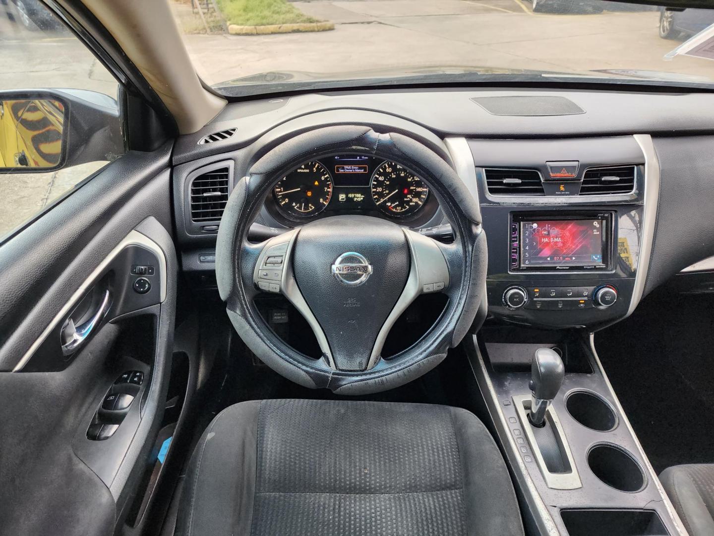 2015 Black /Black Nissan Altima 2.5 S (1N4AL3AP0FC) with an 2.5L L4 DOHC 16V engine, Continuously Variable Transmission transmission, located at 16710 Clay Rd., Houston, TX, 77084, (281) 859-7900, 29.834864, -95.656166 - Photo#8