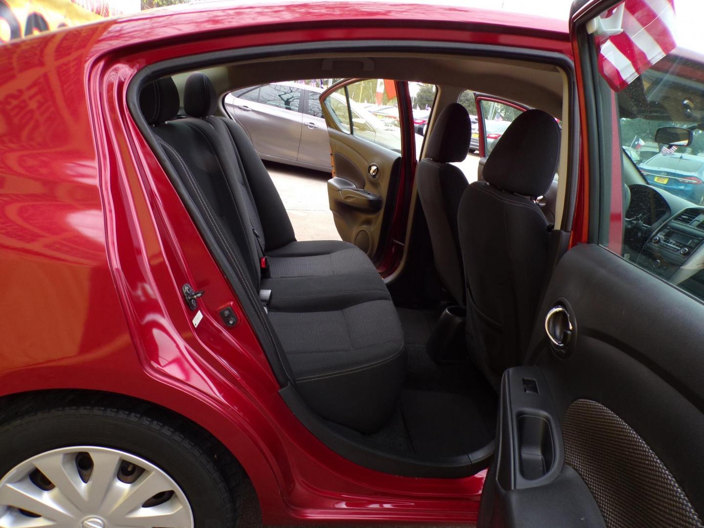 2018 Red /Gray Nissan Versa 1.6 SL Sedan (3N1CN7AP5JL) with an 1.6L L4 DOHC 16V engine, CVT transmission, located at 16710 Clay Rd., Houston, TX, 77084, (281) 859-7900, 29.834864, -95.656166 - Photo#13