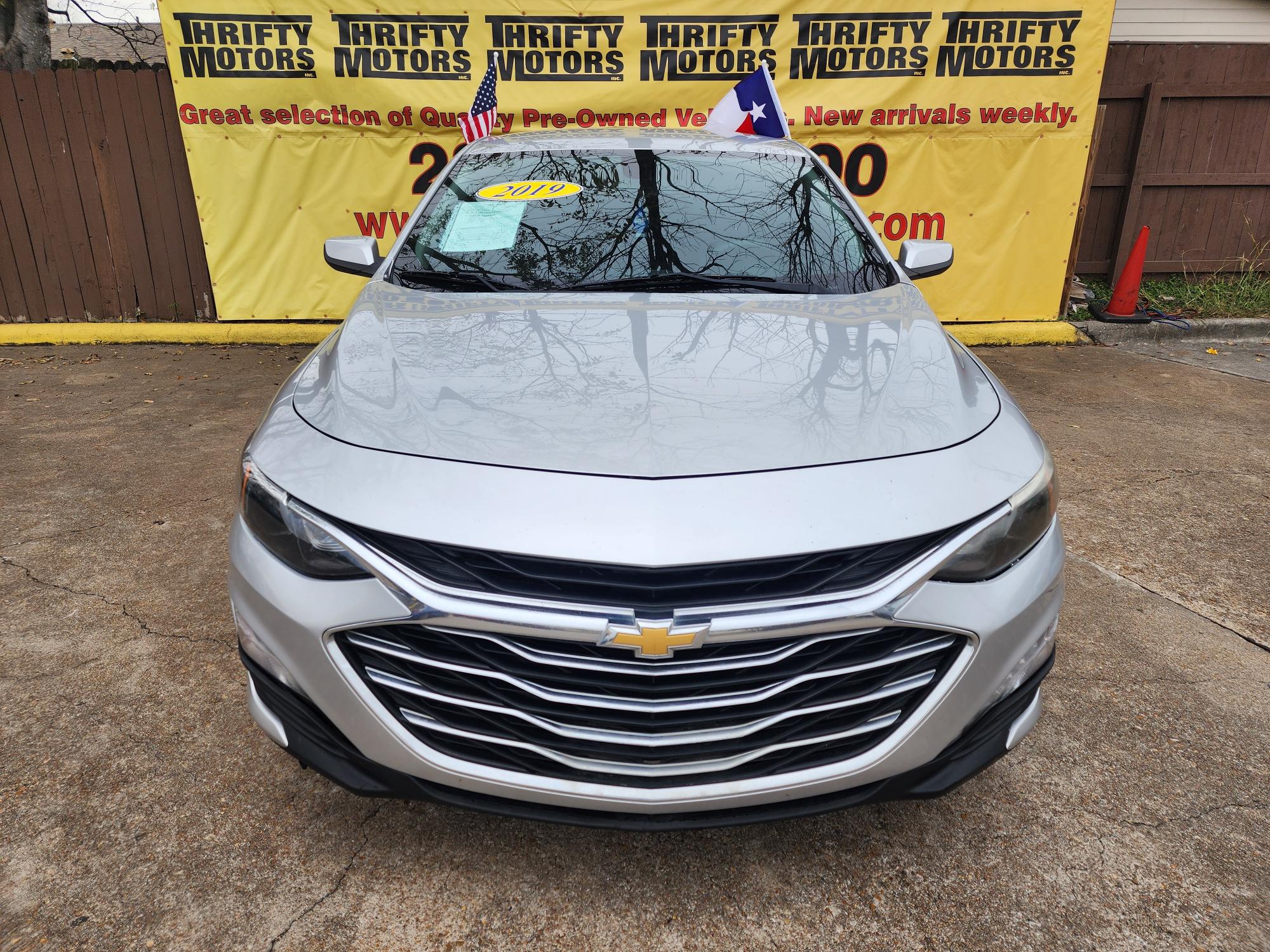 photo of 2019 Chevrolet Malibu LT