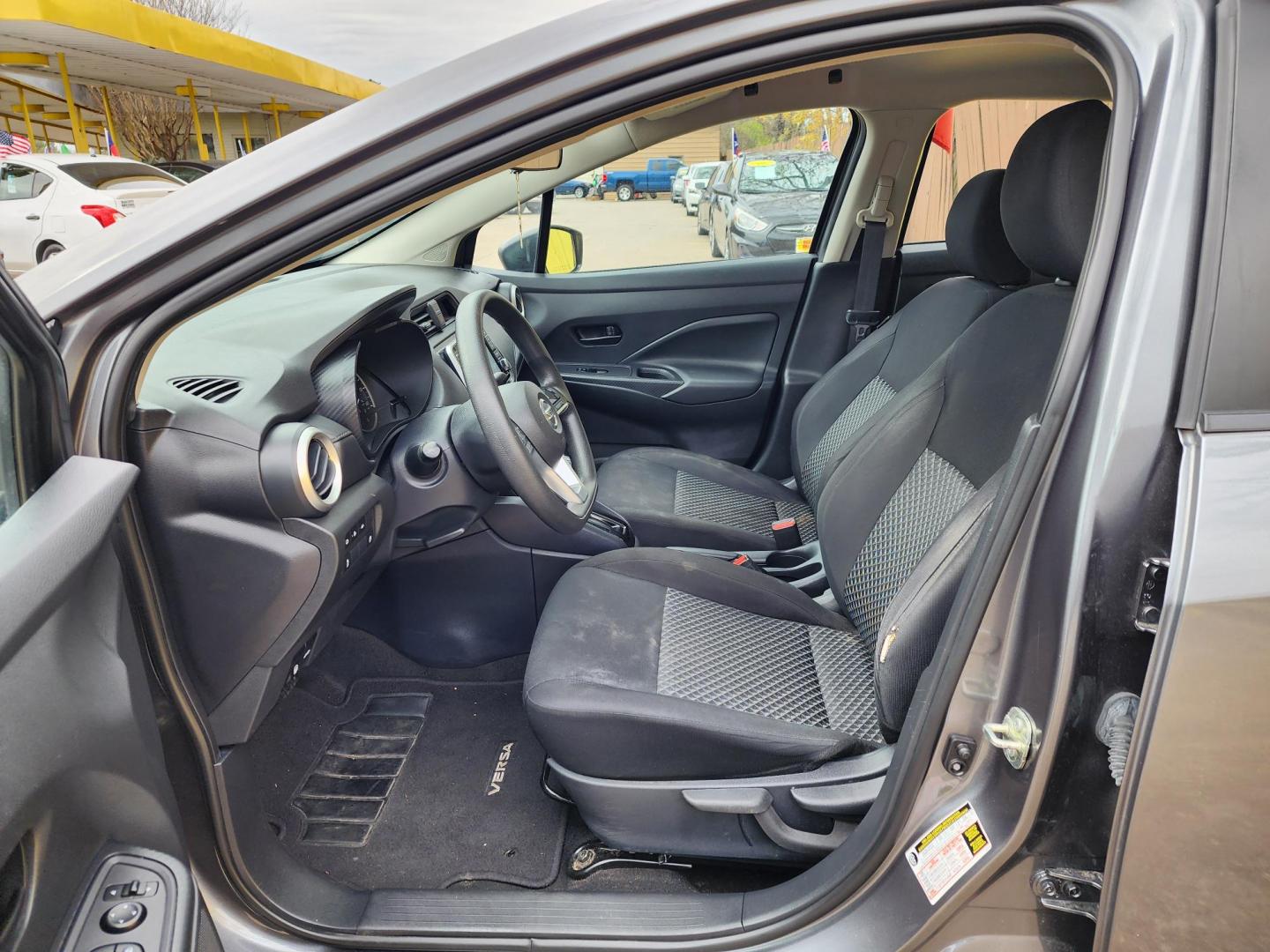 2021 Gray /Gray Nissan Versa S CVT (3N1CN8DV5ML) with an 1.6L L4 DOHC 16V engine, CVT transmission, located at 16710 Clay Rd., Houston, TX, 77084, (281) 859-7900, 29.834864, -95.656166 - Photo#10