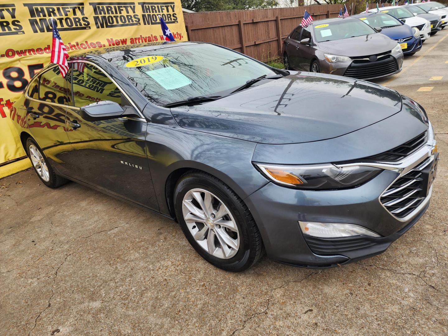 2019 Gray /Gray Chevrolet Malibu LT (1G1ZD5ST6KF) with an 1.5L L4 DOHC 16V engine, 6A transmission, located at 16710 Clay Rd., Houston, TX, 77084, (281) 859-7900, 29.834864, -95.656166 - Photo#2