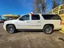 2012 White /Gray GMC Yukon Denali XL 2WD (1GKS1MEF5CR) with an 6.2L V8 OHV 16V engine, Automatic 6-Speed transmission, located at 16710 Clay Rd., Houston, TX, 77084, (281) 859-7900, 29.834864, -95.656166 - Photo#4