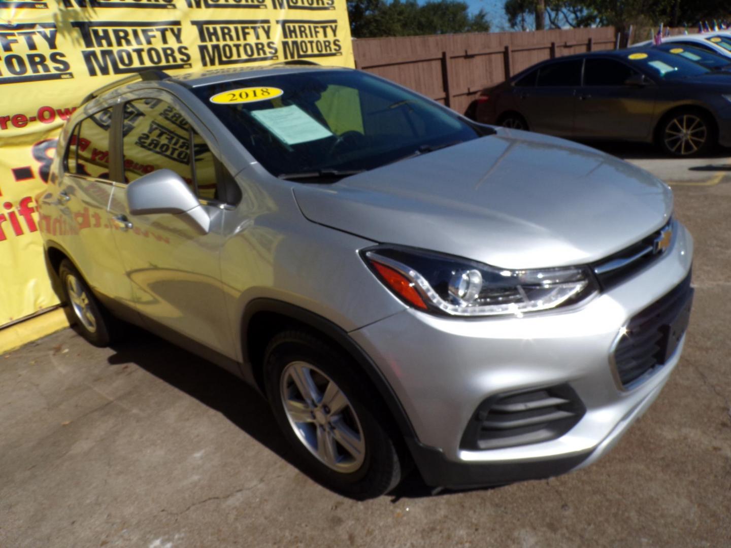 2018 Silver /Black Chevrolet Trax LT FWD (3GNCJLSB5JL) with an 1.4L L4 DOHC 16V engine, 6A transmission, located at 16710 Clay Rd., Houston, TX, 77084, (281) 859-7900, 29.834864, -95.656166 - Photo#2