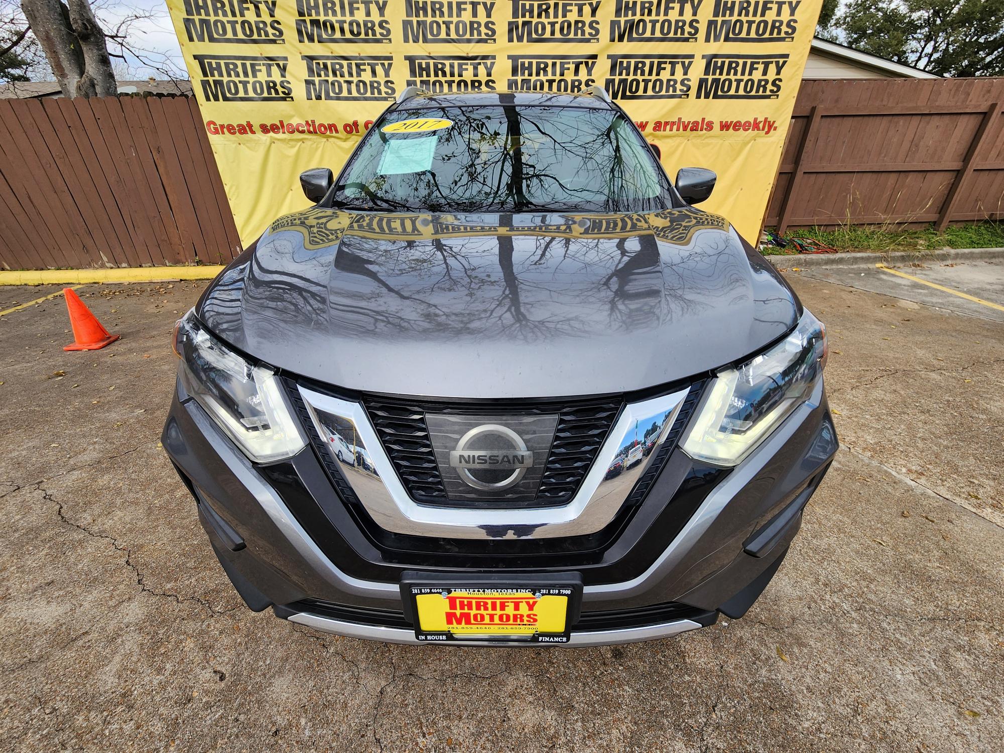 photo of 2017 Nissan Rogue SL AWD