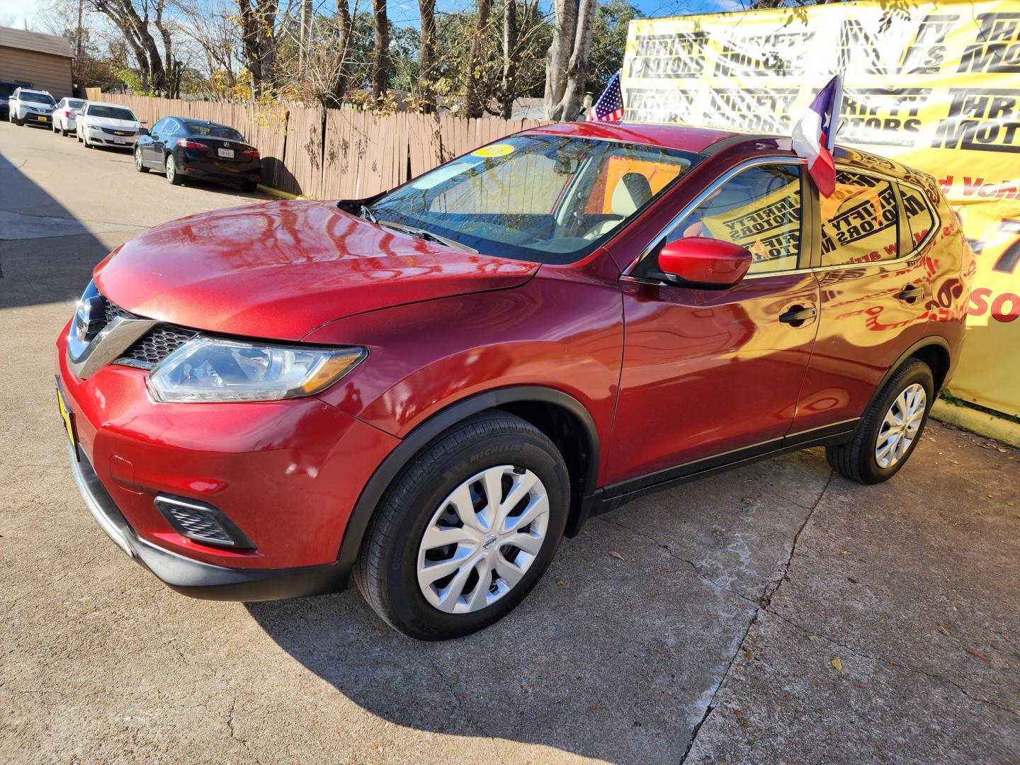 2016 Red /Beige Nissan Rogue S 2WD (JN8AT2MT5GW) with an 2.5L L4 DOHC 16V engine, CVT transmission, located at 16710 Clay Rd., Houston, TX, 77084, (281) 859-7900, 29.834864, -95.656166 - Photo#1