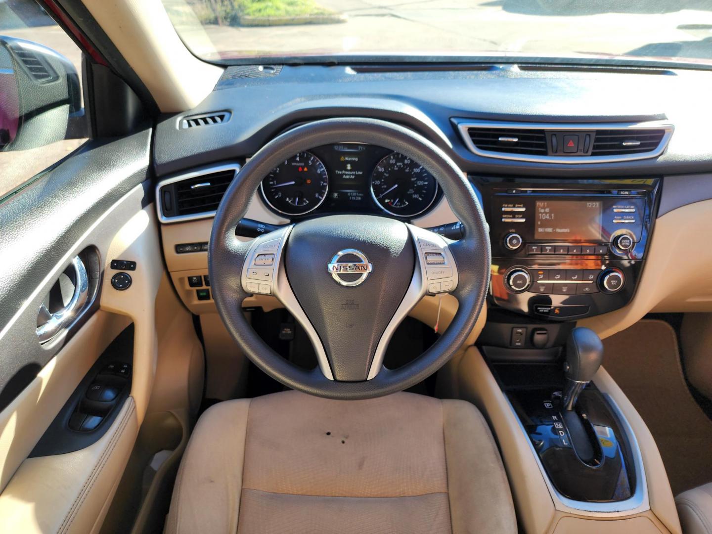 2016 Red /Beige Nissan Rogue S 2WD (JN8AT2MT5GW) with an 2.5L L4 DOHC 16V engine, CVT transmission, located at 16710 Clay Rd., Houston, TX, 77084, (281) 859-7900, 29.834864, -95.656166 - Photo#7