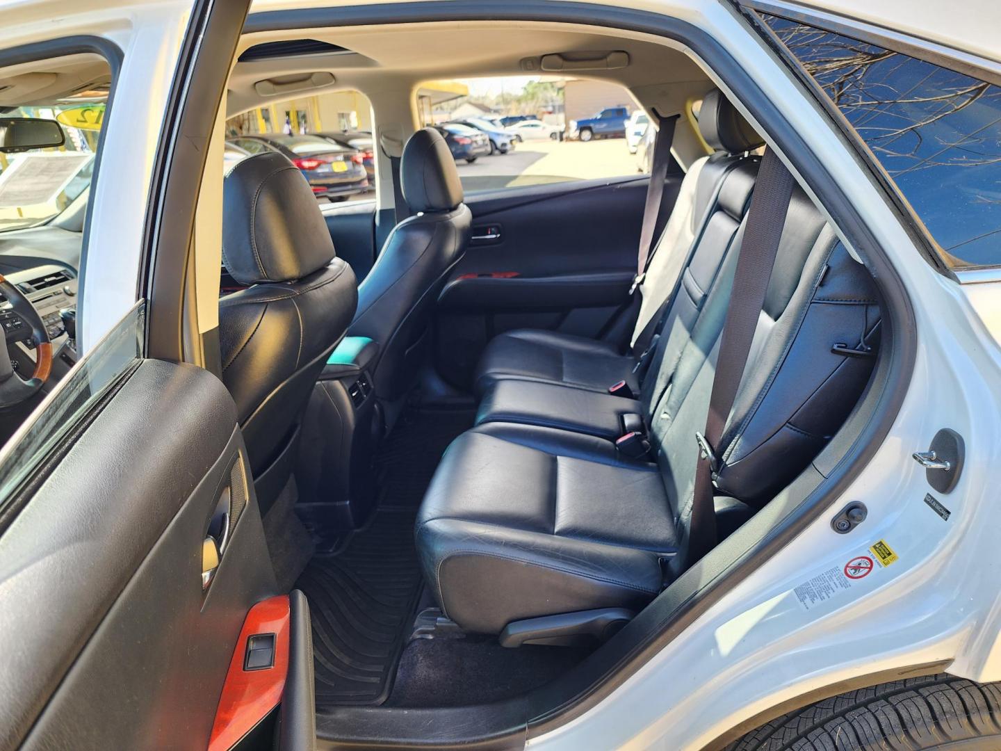 2012 White /Black Lexus RX 350 AWD (JTJBK1BAXC2) with an 3.5L V6 DOHC 24V engine, 5-Speed Automatic transmission, located at 16710 Clay Rd., Houston, TX, 77084, (281) 859-7900, 29.834864, -95.656166 - Photo#11