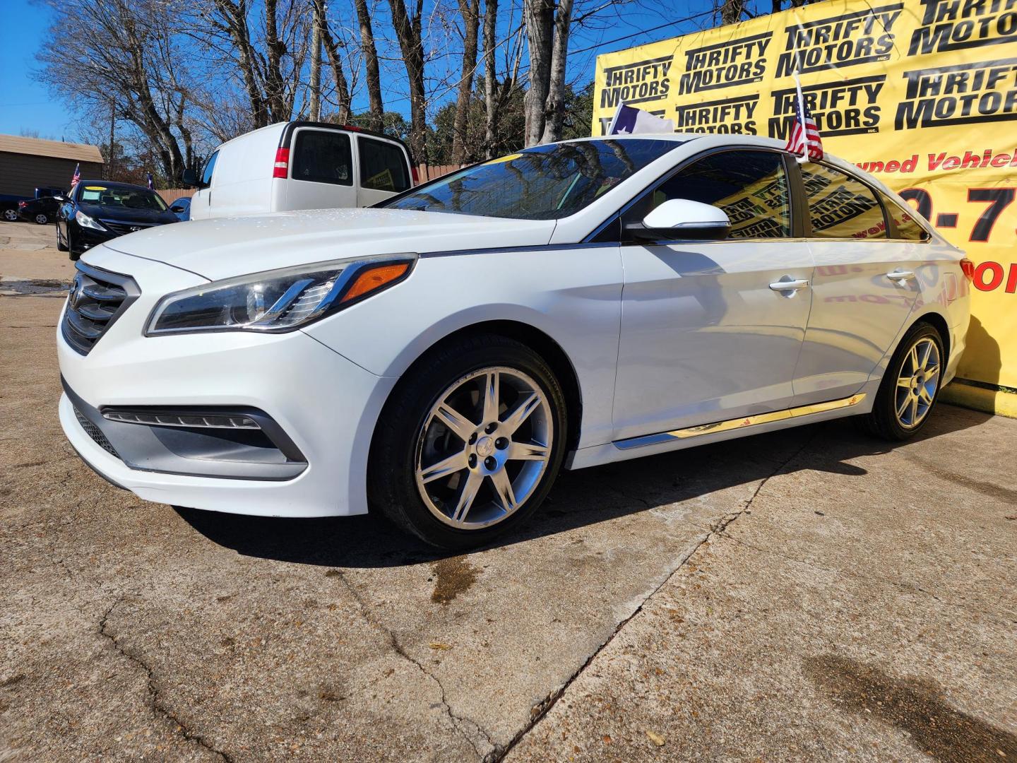 2017 White /BLACK Hyundai Sonata Sport 2.0T (5NPE34AB6HH) with an 2.0L L4 DOHC 16V TURBO engine, Automatic 6-Speed transmission, located at 16710 Clay Rd., Houston, TX, 77084, (281) 859-7900, 29.834864, -95.656166 - Photo#1