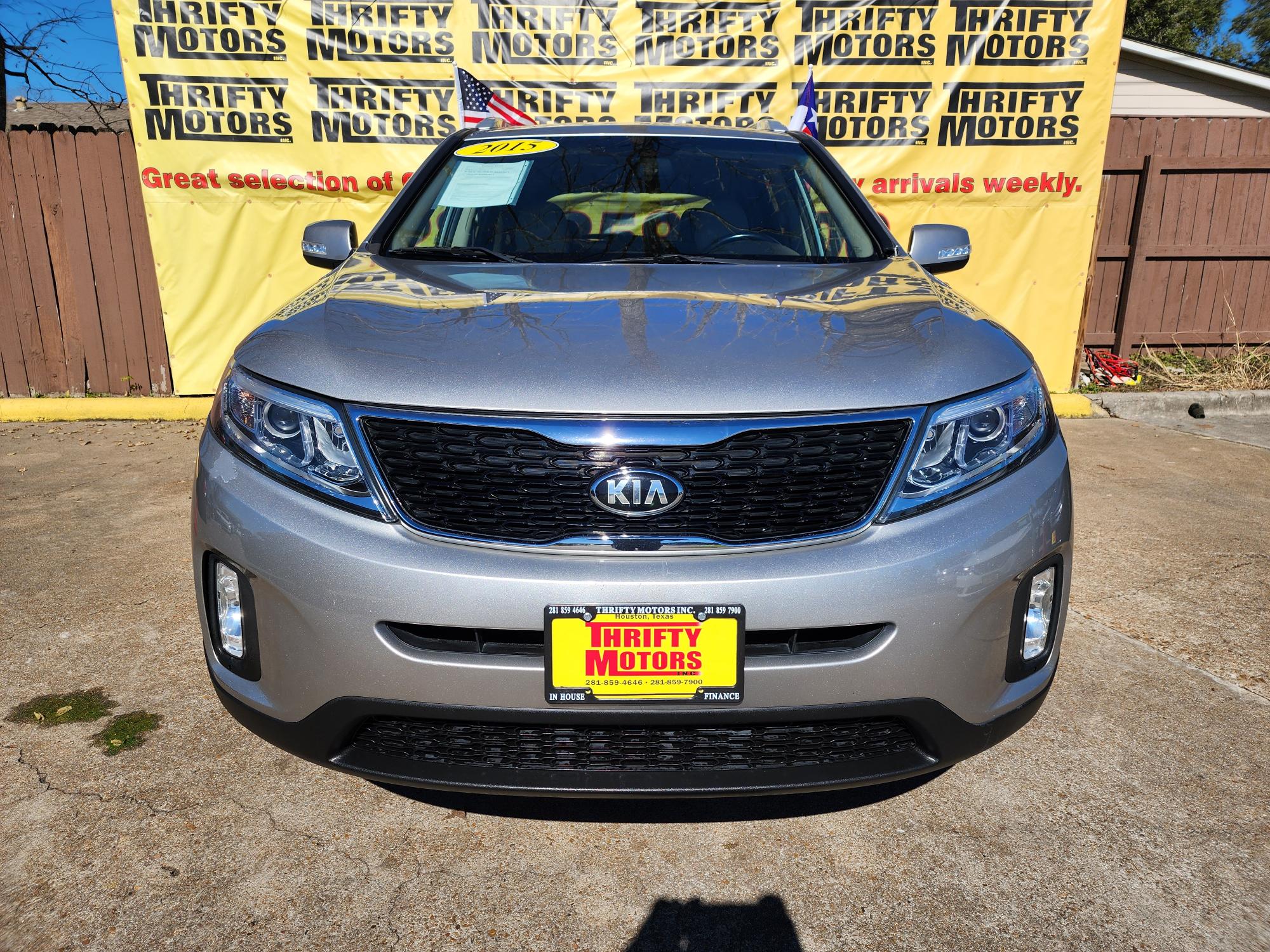 photo of 2015 Kia Sorento LX 2WD