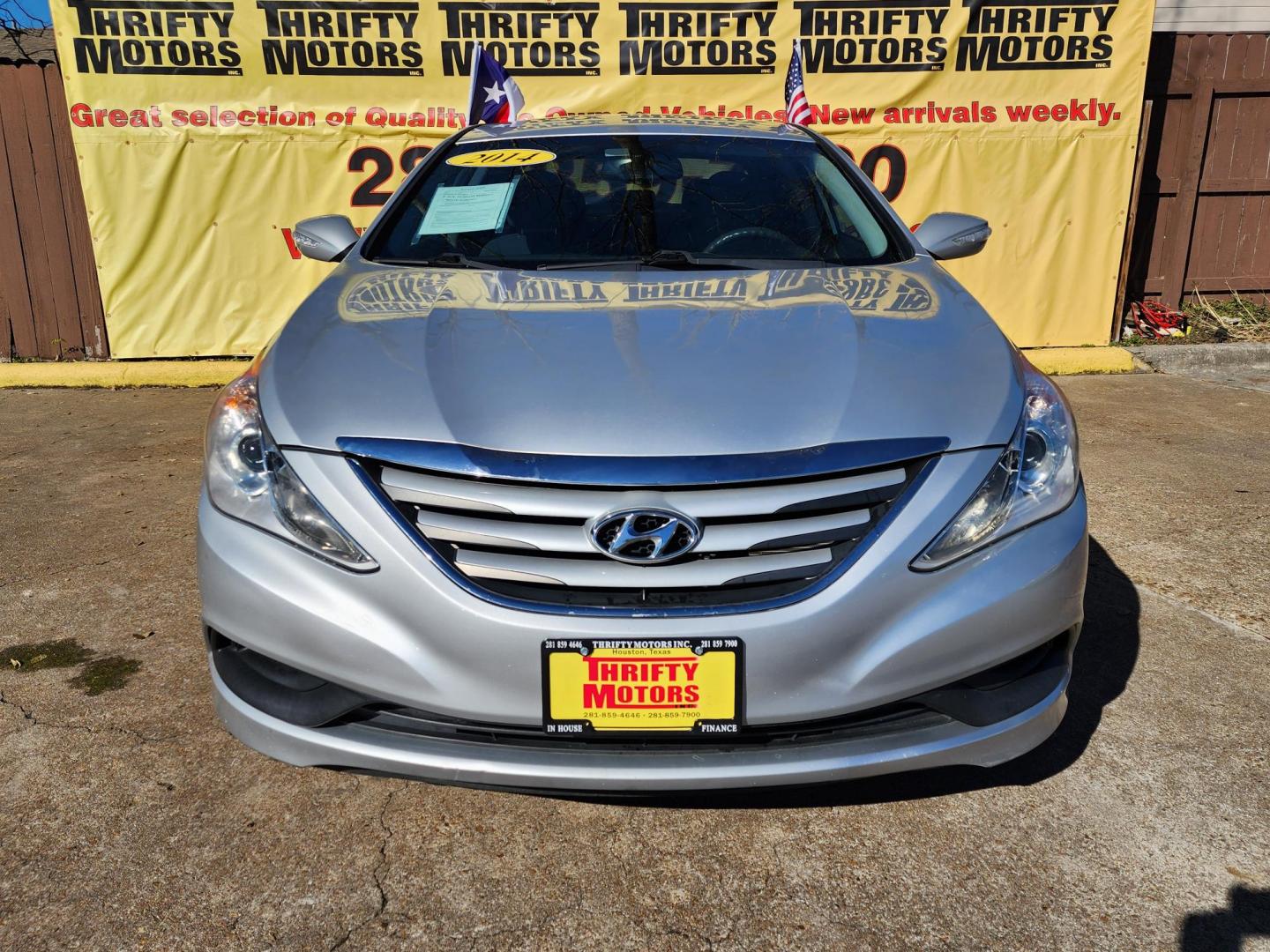 2014 Silver /Gray Hyundai Sonata GLS (5NPEB4AC0EH) with an 2.4L L4 DOHC 16V engine, 6-Speed Automatic transmission, located at 16710 Clay Rd., Houston, TX, 77084, (281) 859-7900, 29.834864, -95.656166 - Photo#0