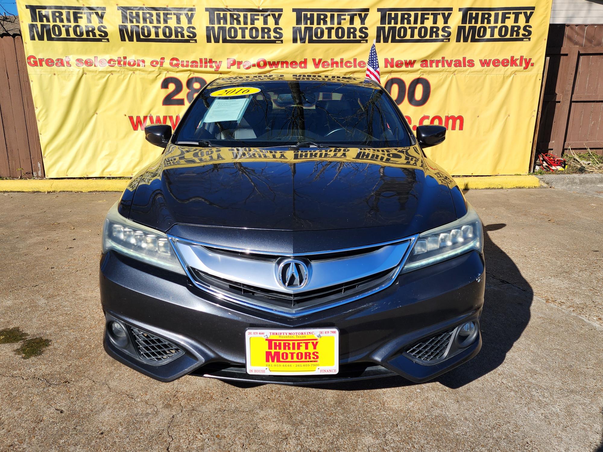 photo of 2016 Acura ILX 8-Spd AT w/ Technology Plus Package