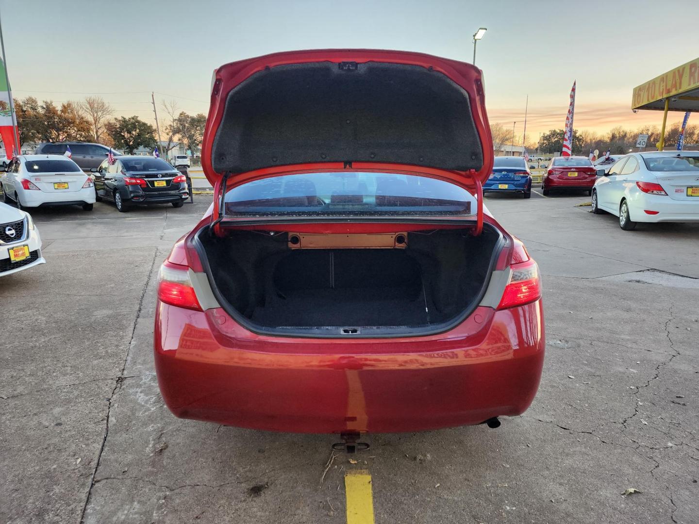 2009 Red /Gray Toyota Camry CE 5-Spd AT (4T4BE46K79R) with an 2.4L L4 DOHC 16V engine, Automatic 5-Speed transmission, located at 16710 Clay Rd., Houston, TX, 77084, (281) 859-7900, 29.834864, -95.656166 - Photo#15