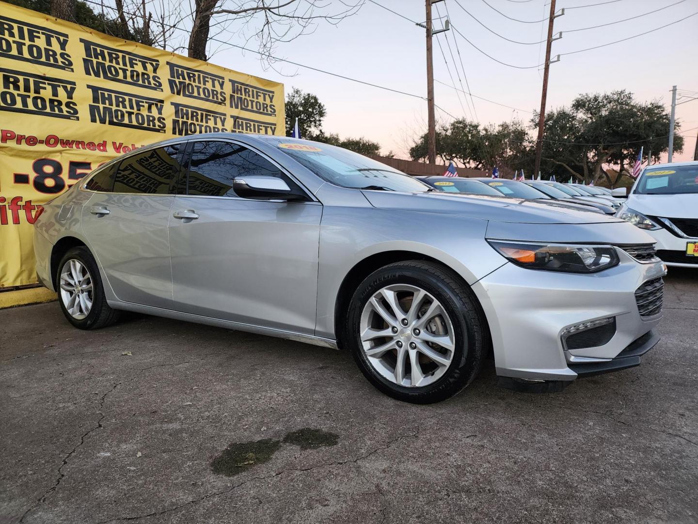 2018 Silver /Gray Chevrolet Malibu LT (1G1ZD5ST3JF) with an 1.5L L4 DOHC 16V engine, 6A transmission, located at 16710 Clay Rd., Houston, TX, 77084, (281) 859-7900, 29.834864, -95.656166 - Photo#2