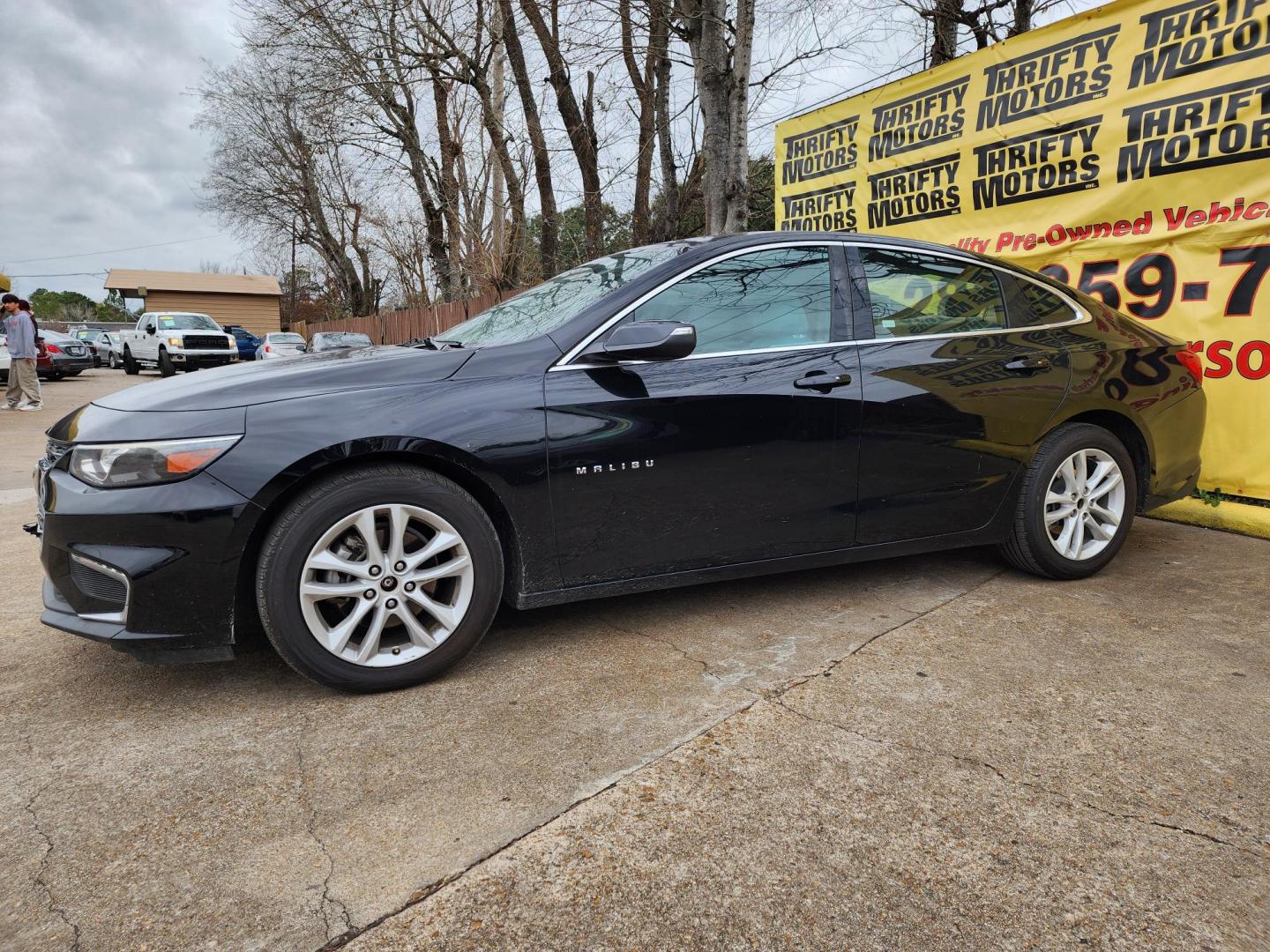 2018 Black /Gray Chevrolet Malibu LT (1G1ZD5ST1JF) with an 1.5L L4 DOHC 16V engine, 6A transmission, located at 16710 Clay Rd., Houston, TX, 77084, (281) 859-7900, 29.834864, -95.656166 - Photo#1