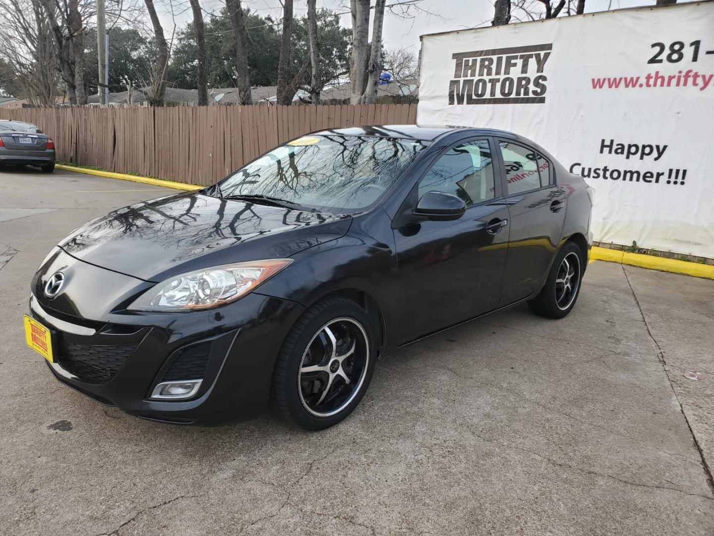 2011 Black Mazda MAZDA3 s Sport 4-Door (JM1BL1U65B1) with an 2.5L L4 DOHC 16V engine, located at 16710 Clay Rd., Houston, TX, 77084, (281) 859-7900, 29.834864, -95.656166 - Low Down. Low Payments - Photo#2