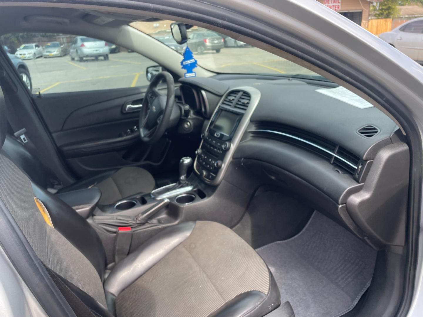 2016 Gray Chevrolet Malibu Limited 1LT (1G11C5SAXGF) with an 2.5L L4 DOHC 16V engine, 6A transmission, located at 16710 Clay Rd., Houston, TX, 77084, (281) 859-7900, 29.834864, -95.656166 - Low Down. Low Payments. - Photo#9