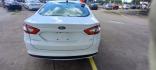 2016 White Ford Fusion SE (3FA6P0H74GR) with an 2.5L L4 DOHC 16V engine, 6-Speed Automatic transmission, located at 16710 Clay Rd., Houston, TX, 77084, (281) 859-7900, 29.834864, -95.656166 - Low Down. Low Payments. - Photo#5