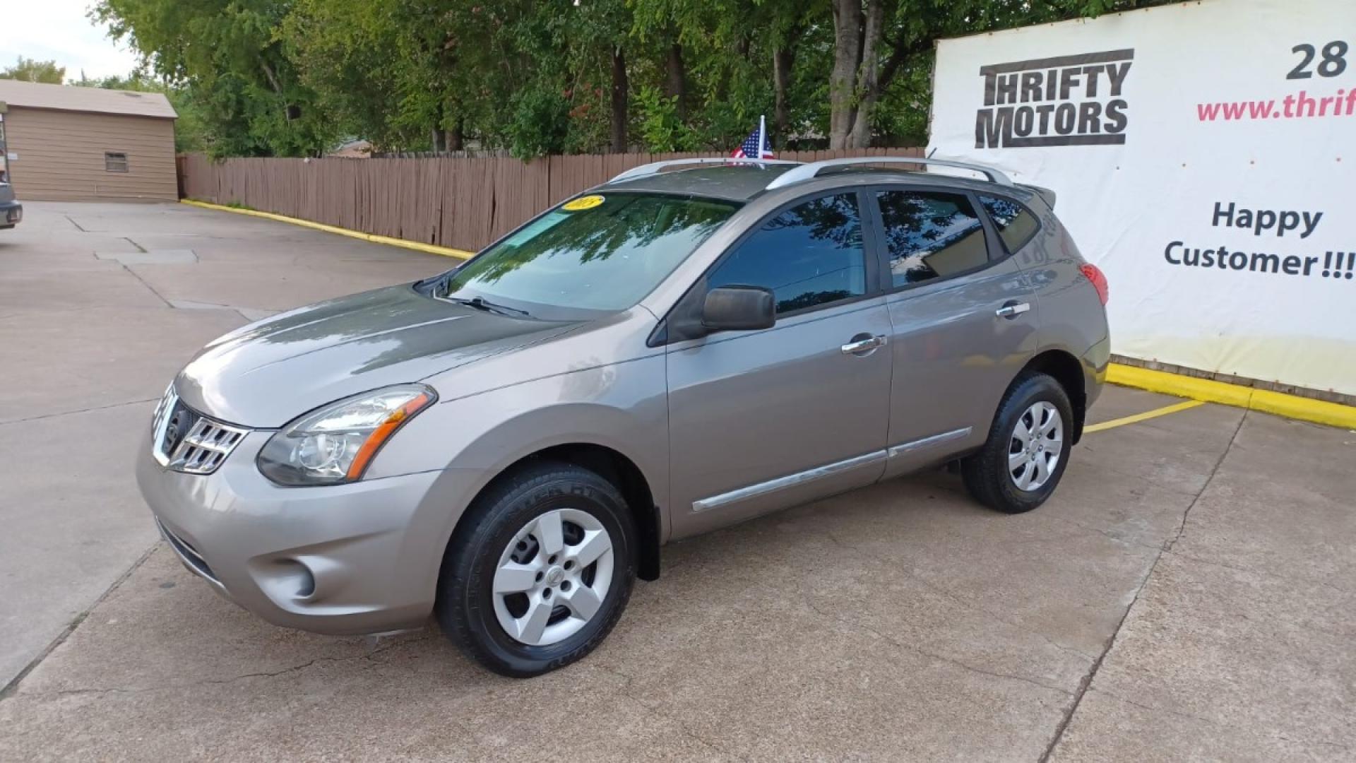 2015 Brown Nissan Rogue Select S 2WD (JN8AS5MT5FW) with an 2.5L L4 DOHC 16V engine, Continuously Variable Transmission transmission, located at 16710 Clay Rd., Houston, TX, 77084, (281) 859-7900, 29.834864, -95.656166 - Low Down. Low Payments. - Photo#2