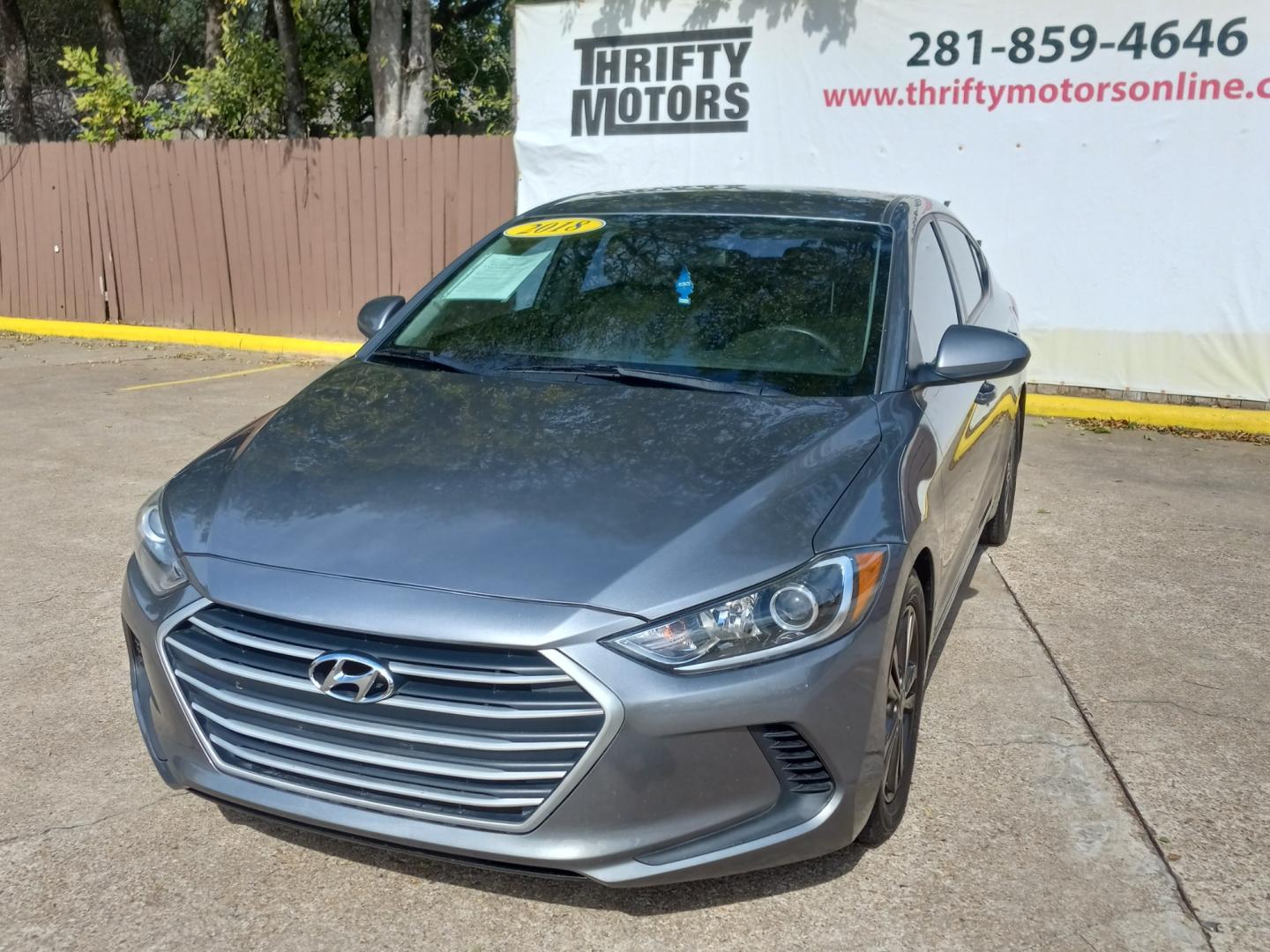 2018 Gray Hyundai Elantra Limited (5NPD84LF6JH) with an 1.8L L4 DOHC 16V engine, 6A transmission, located at 16710 Clay Rd., Houston, TX, 77084, (281) 859-7900, 29.834864, -95.656166 - Low Down. Low Payments. - Photo#2