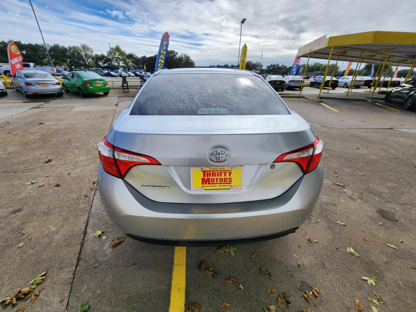 2014 Gray Toyota Corolla L 4-Speed AT (2T1BURHE5EC) with an 1.8L L4 DOHC 16V engine, 4-Speed Automatic transmission, located at 16710 Clay Rd., Houston, TX, 77084, (281) 859-7900, 29.834864, -95.656166 - Low Down. Low Payments. - Photo#4