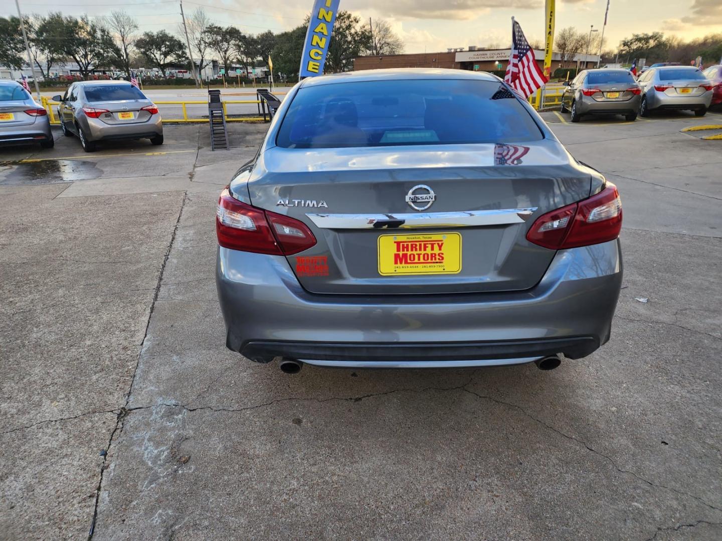 2018 Silver Nissan Altima 2.5 (1N4AL3AP4JC) with an 2.5L L4 DOHC 16V engine, CVT transmission, located at 16710 Clay Rd., Houston, TX, 77084, (281) 859-7900, 29.834864, -95.656166 - Low Down. Low Payments. - Photo#3