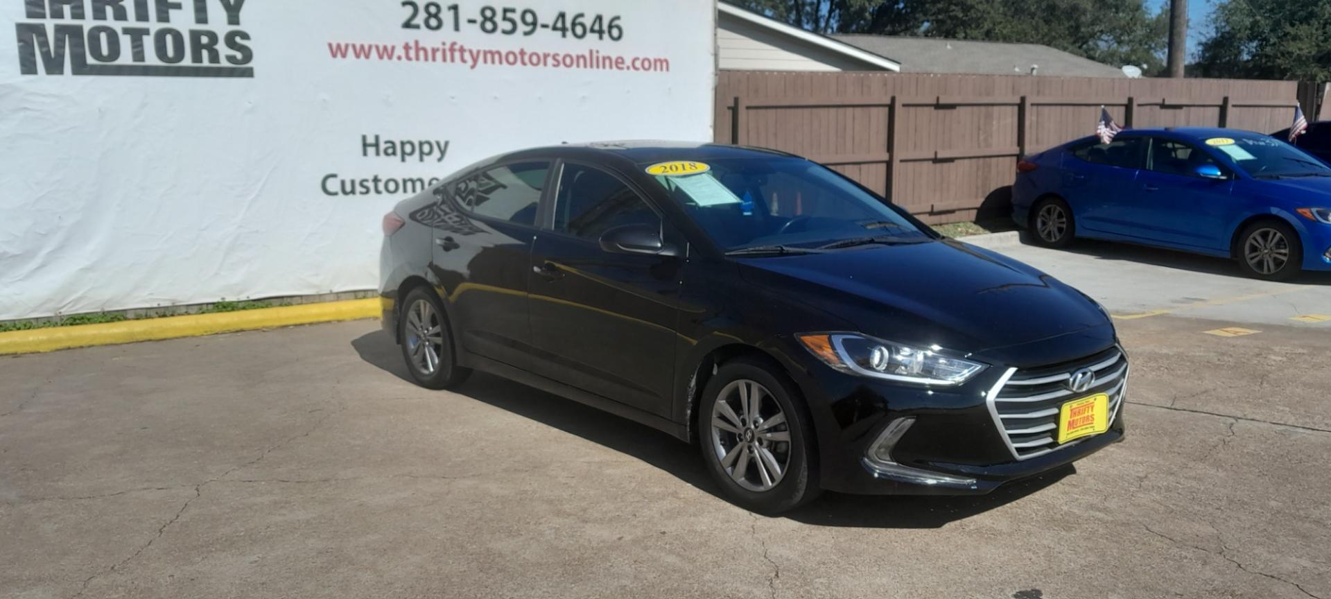 2018 Black Hyundai Elantra Limited (KMHD84LF3JU) with an 1.8L L4 DOHC 16V engine, 6A transmission, located at 16710 Clay Rd., Houston, TX, 77084, (281) 859-7900, 29.834864, -95.656166 - Low Down. Low Payments. - Photo#3