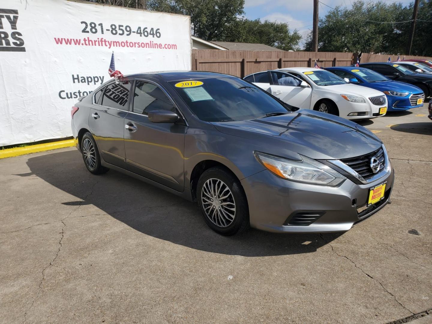 2017 Gray Nissan Altima 2.5 S (1N4AL3AP9HC) with an 2.5L L4 DOHC 16V engine, CVT transmission, located at 16710 Clay Rd., Houston, TX, 77084, (281) 859-7900, 29.834864, -95.656166 - Low Down. Low Payments. - Photo#3