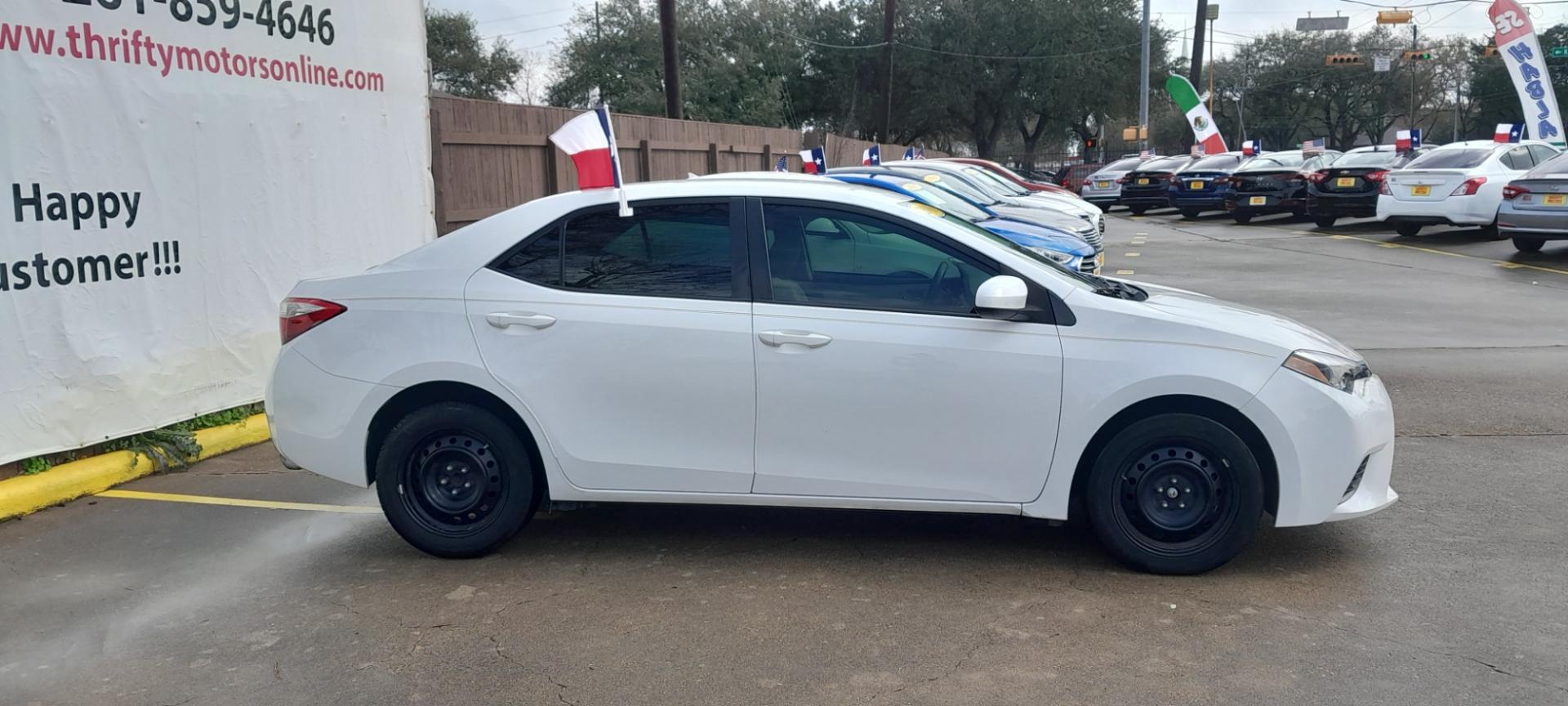 2016 White Toyota Corolla L 4-Speed AT (2T1BURHE7GC) with an 1.8L L4 DOHC 16V engine, 4A transmission, located at 16710 Clay Rd., Houston, TX, 77084, (281) 859-7900, 29.834864, -95.656166 - Low Down. Low Payments. - Photo#4