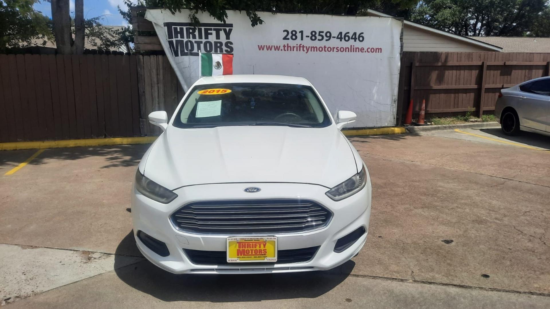 2015 Ford Fusion SE (3FA6P0H73FR) with an 2.5L L4 DOHC 16V engine, located at 16710 Clay Rd., Houston, TX, 77084, (281) 859-7900, 29.834864, -95.656166 - Photo#7