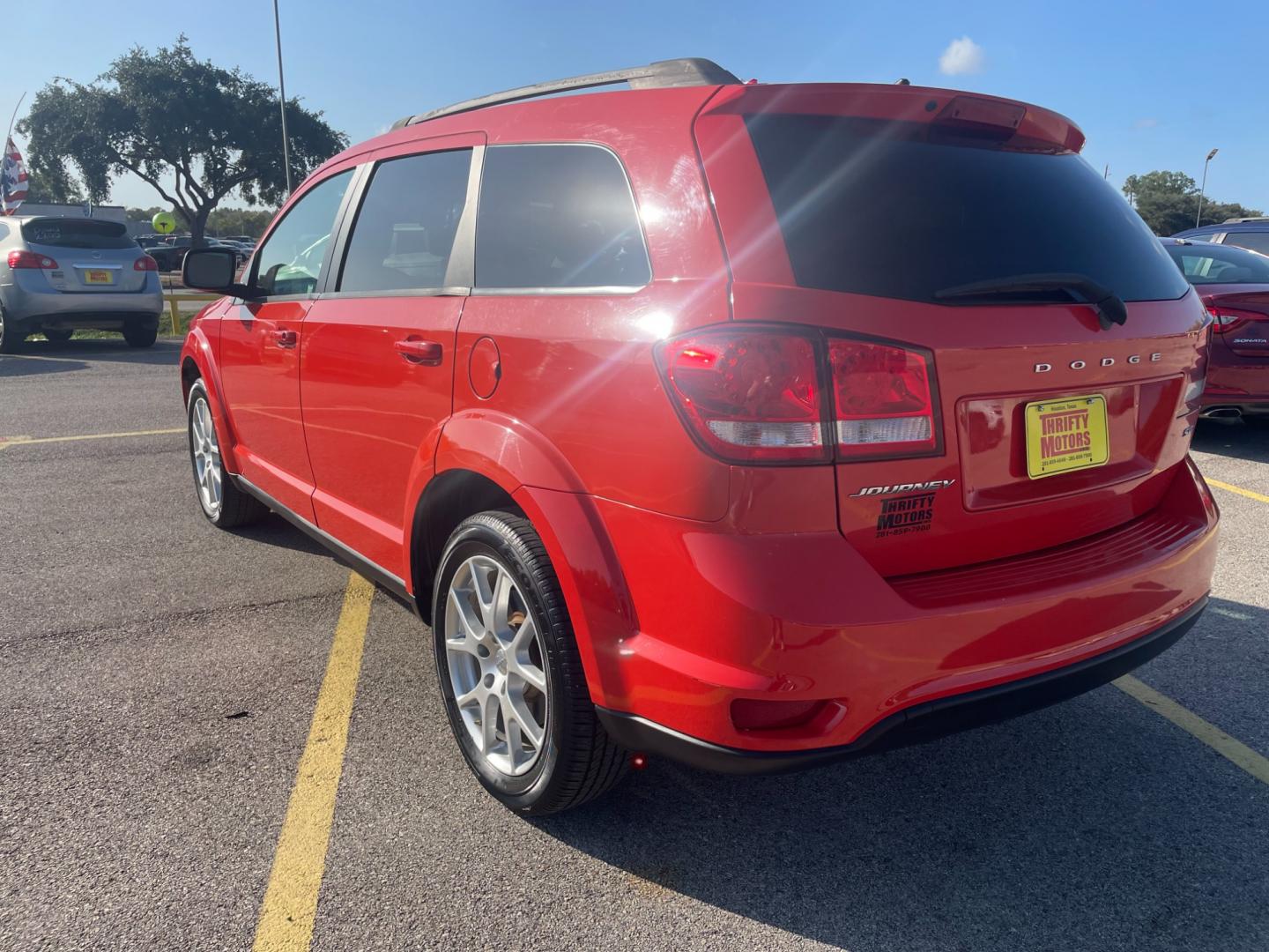 2017 Dodge Journey SXT (3C4PDCBB5HT) with an 2.4L L6 DOHC 16V engine, 4A transmission, located at 16710 Clay Rd., Houston, TX, 77084, (281) 859-7900, 29.834864, -95.656166 - Photo#1