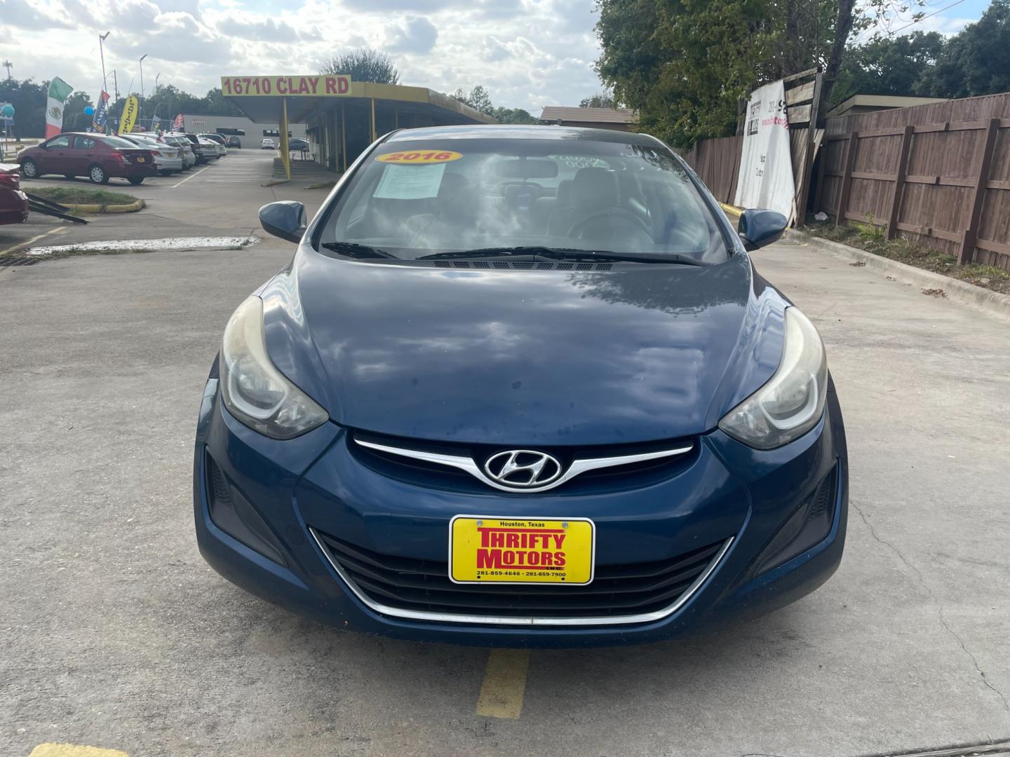 2016 Hyundai Elantra Limited (KMHDH4AE2GU) with an 1.8L L4 DOHC 16V engine, 6-Speed Automatic transmission, located at 16710 Clay Rd., Houston, TX, 77084, (281) 859-7900, 29.834864, -95.656166 - Photo#2