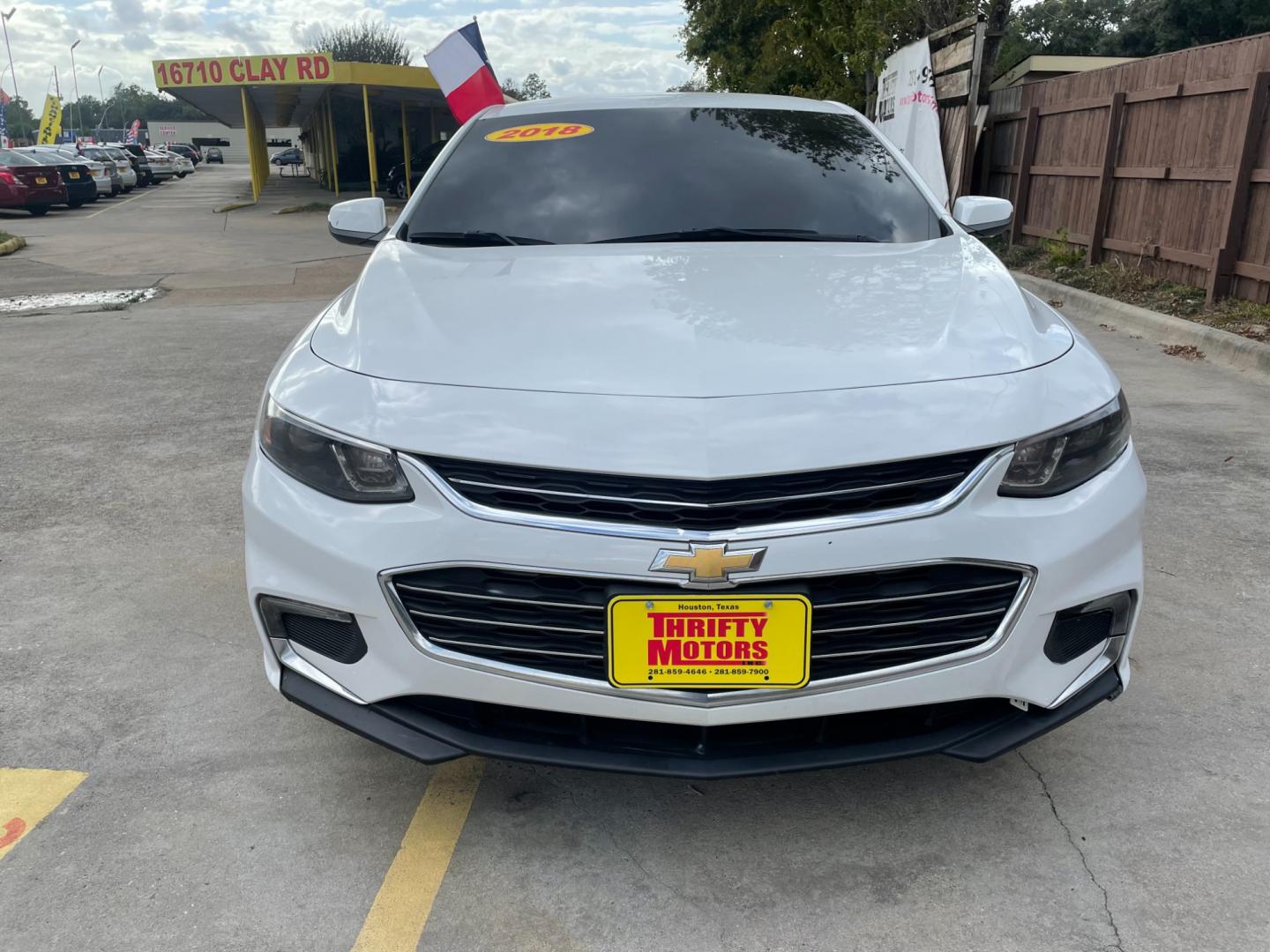 2018 Chevrolet Malibu LT (1G1ZD5ST7JF) with an 1.5L L4 DOHC 16V engine, 6A transmission, located at 16710 Clay Rd., Houston, TX, 77084, (281) 859-7900, 29.834864, -95.656166 - Photo#1