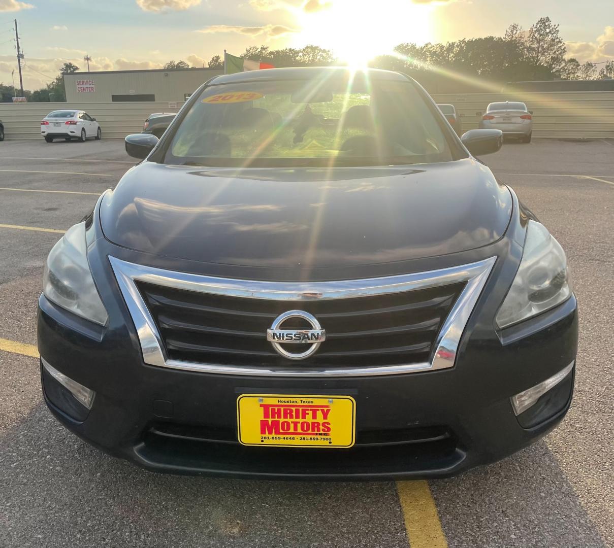 2013 Nissan Altima 2.5 S (1N4AL3AP8DC) with an 2.5L L4 DOHC 16V engine, located at 16710 Clay Rd., Houston, TX, 77084, (281) 859-7900, 29.834864, -95.656166 - Photo#1