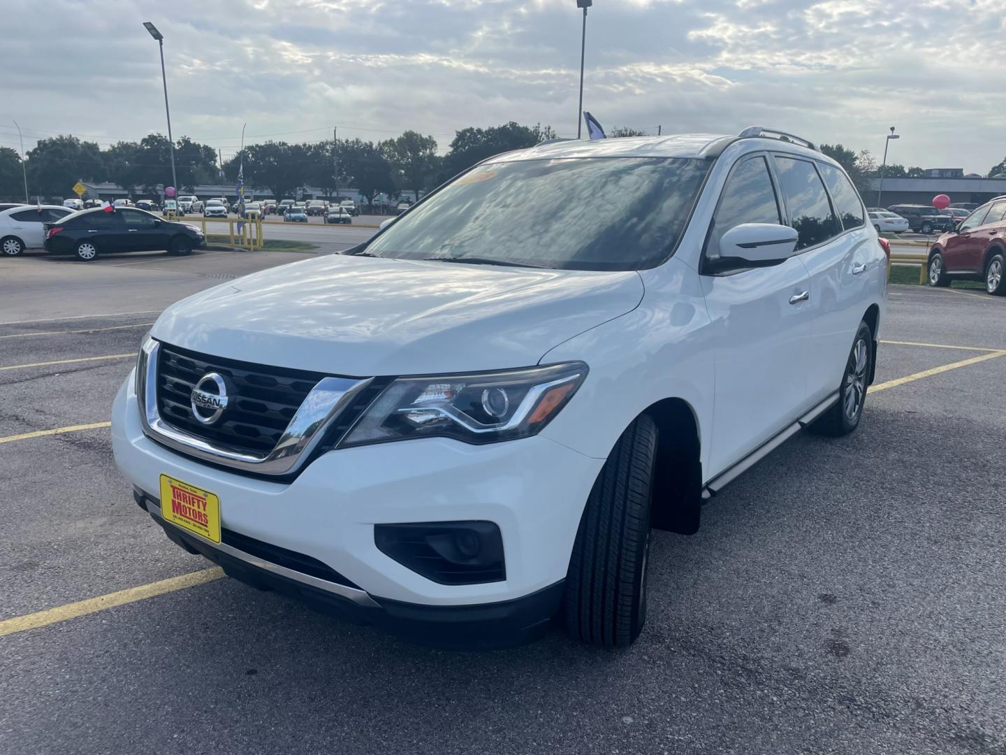 2018 Nissan , located at 16710 Clay Rd., Houston, TX, 77084, (281) 859-7900, 29.834864, -95.656166 - Photo#1